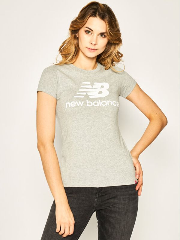 New Balance New Balance T-shirt Essentials Stacked Logo Tee WT91546 Siva Athletic Fit