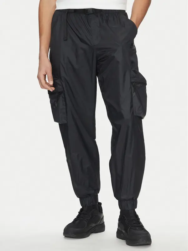 Nike Nike Donji dio trenerke FB7911 010 Crna Regular Fit
