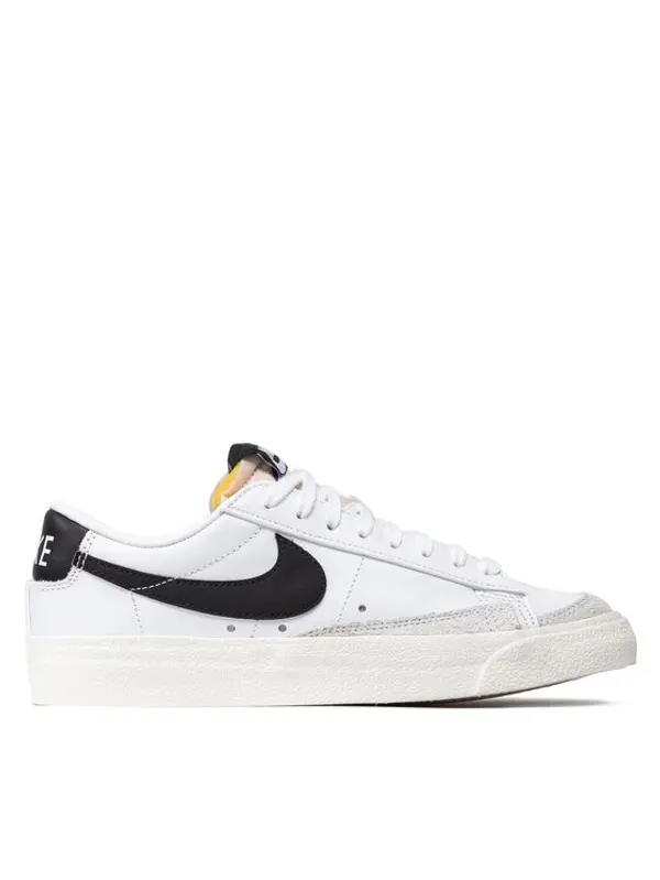 Nike Nike Tenisice Blazer Low '77 DC4769 102 Bijela