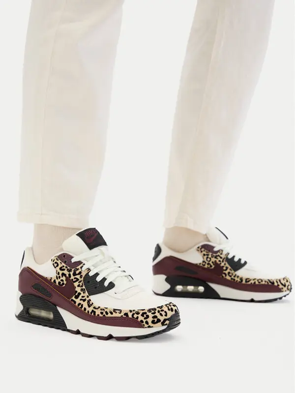 Nike Nike Tenisice Wmns Air Max 90 IF1619 102 Bijela