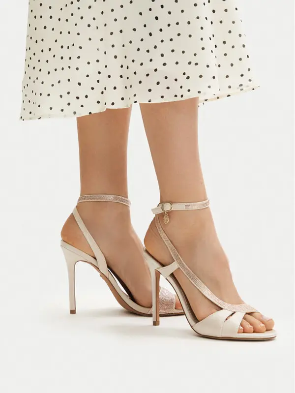 Nine West Nine West Sandale EO-LS1005252-1 Écru