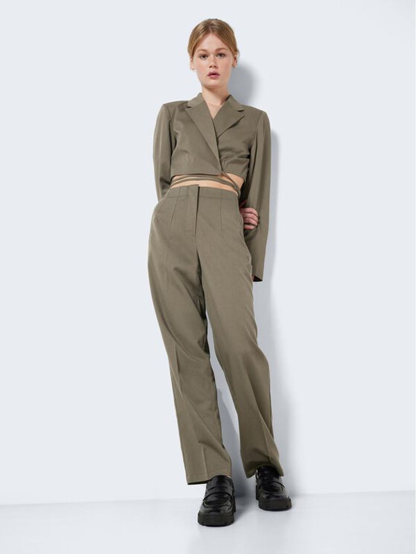 Noisy May Noisy May Hlače Thea 27024904 Zelena Relaxed Fit