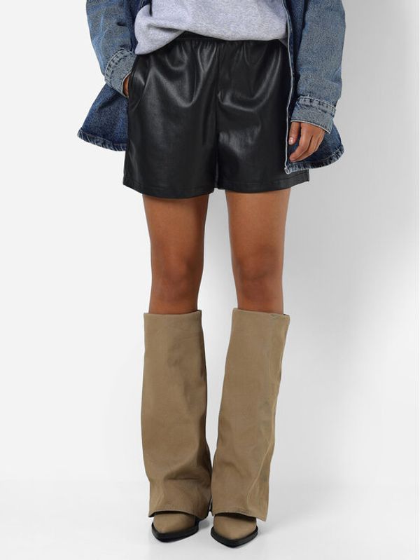 Noisy May Noisy May Kratke hlače od imitacije kože Andy 27029281 Crna Regular Fit