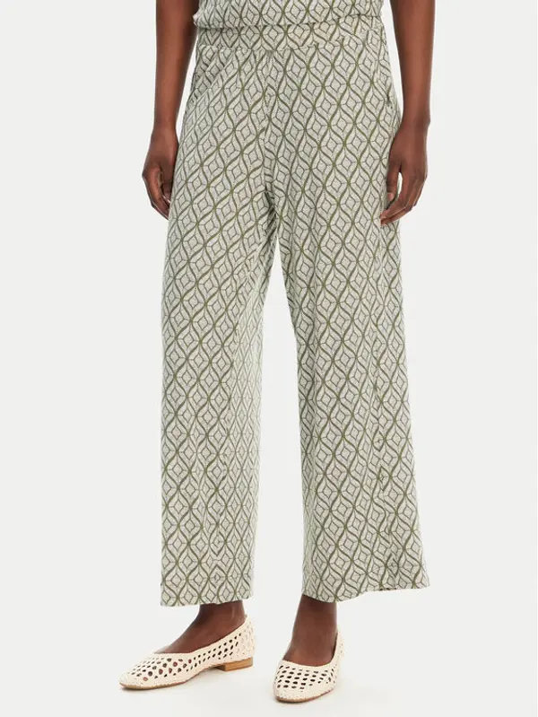 Olsen Olsen Hlače 14002433 Zelena Relaxed Fit