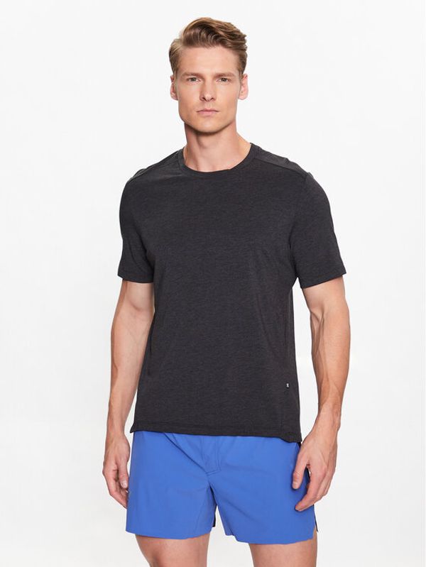 On On T-shirt Active-T M 12200139 Crna Athletic Fit
