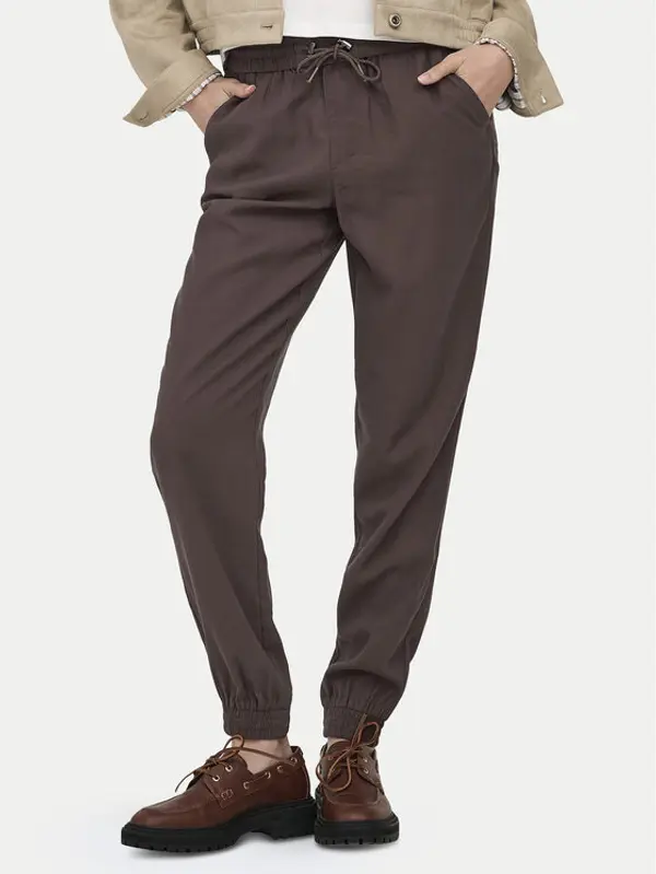 Only ONLY Donji dio trenerke Kelda 15203946 Smeđa Regular Fit