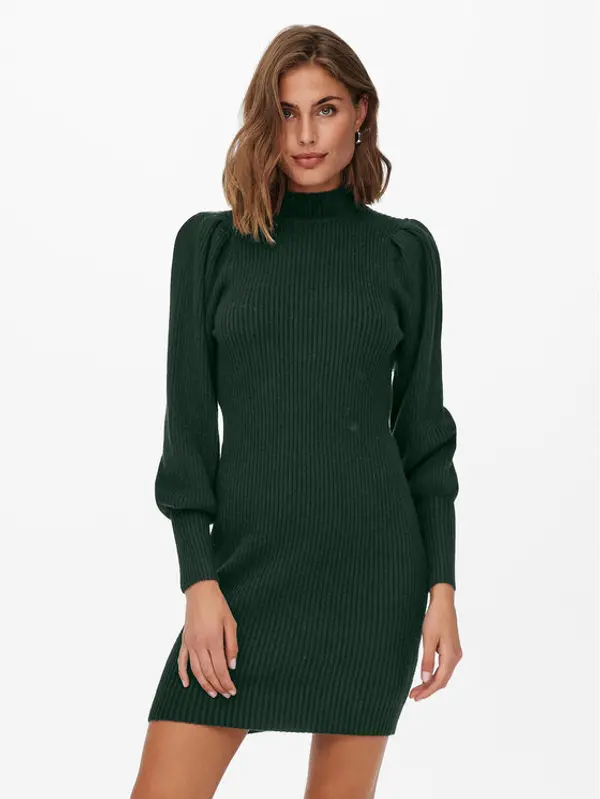 Only ONLY Džemper haljina 15232502 Zelena Comfort Fit