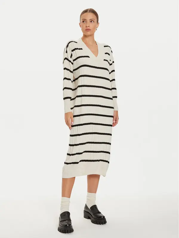 Only ONLY Džemper haljina New Tessa 15236372 Bež Relaxed Fit