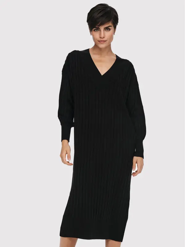 Only ONLY Džemper haljina New Tessa 15236372 Crna Regular Fit