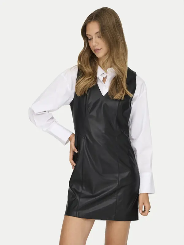 Only ONLY Haljina od imitacije kože Nelly 15360558 Crna Slim Fit