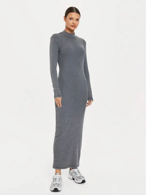 Only ONLY Haljina za svaki dan Valerie 15337268 Crna Regular Fit