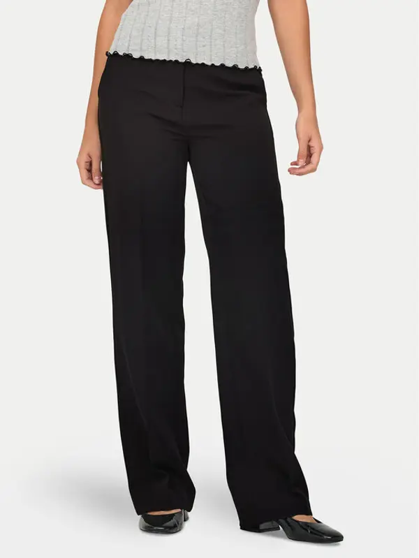 Only ONLY Hlače Kayle 15324532 Crna Straight Fit