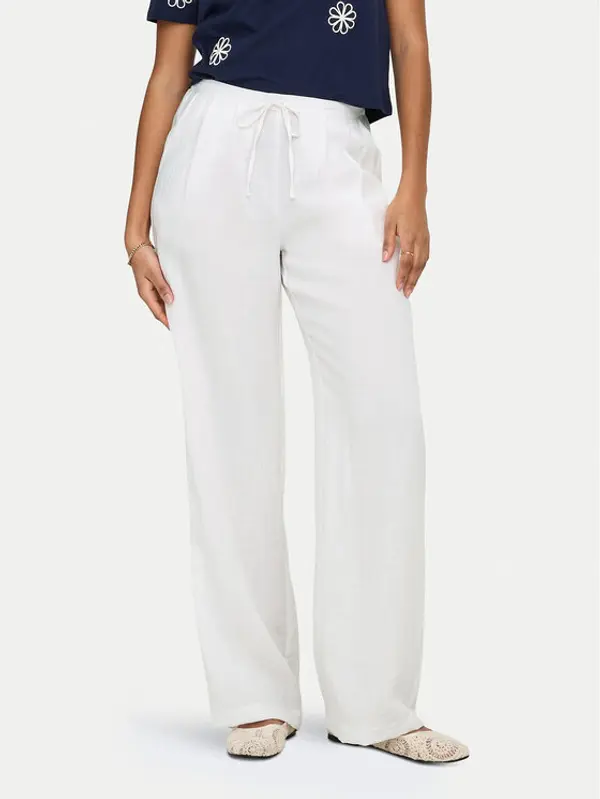 Only ONLY Hlače Lita 15370273 Bijela Relaxed Fit