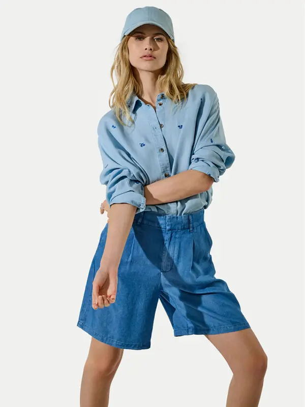 Only ONLY Kratke hlače Charis 15337935 Plava Loose Fit