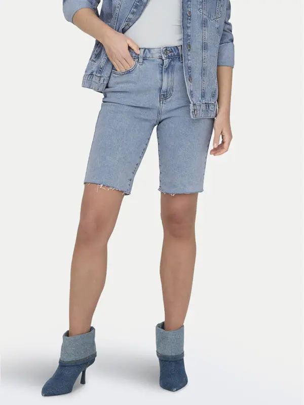 Only ONLY Kratke traperice Emily 15311259 Plava Straight Fit