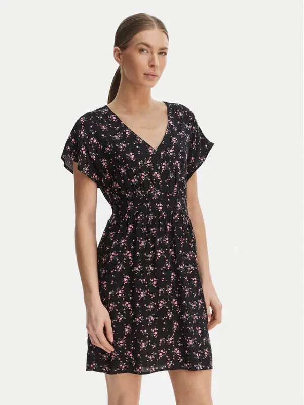 Only ONLY Ljetna haljina Nova 15342707 Crna Regular Fit
