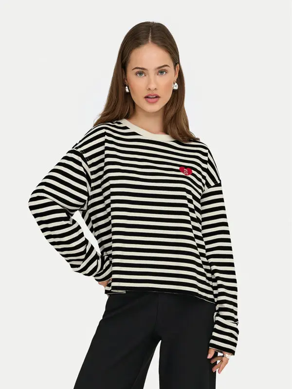 Only ONLY Majica Livina 15359682 Crna Regular Fit