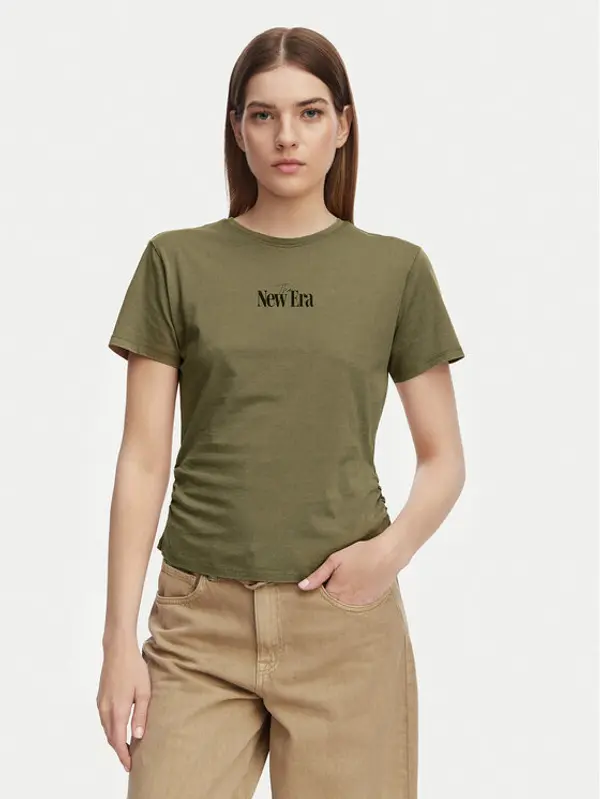 Only ONLY T-shirt Lucy 15346760 Smeđa Regular Fit