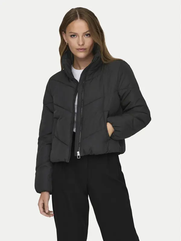 Only ONLY Zimska jakna Maggi 15308639 Crna Regular Fit