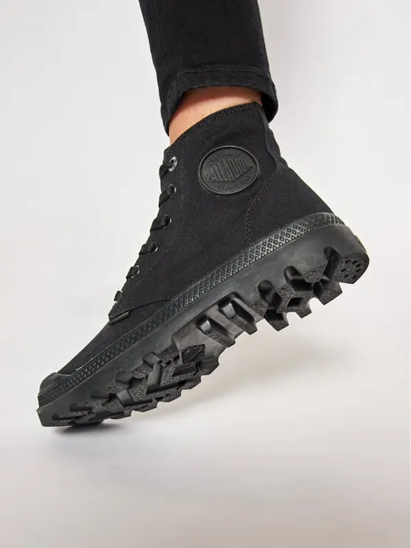 Palladium Palladium Planinarske cipele Mono Chrome 73089-001-M Crna