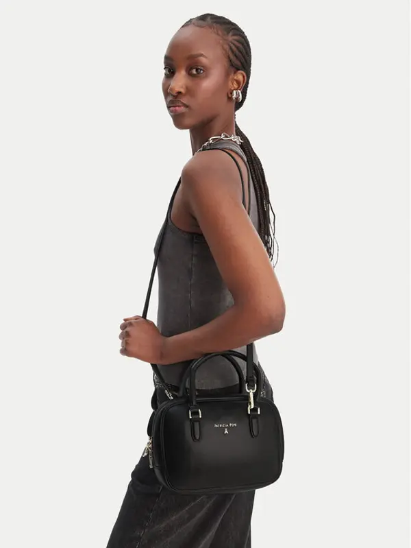 PATRIZIA PEPE Patrizia Pepe Torbica 8B0320/L113-K103 Crna