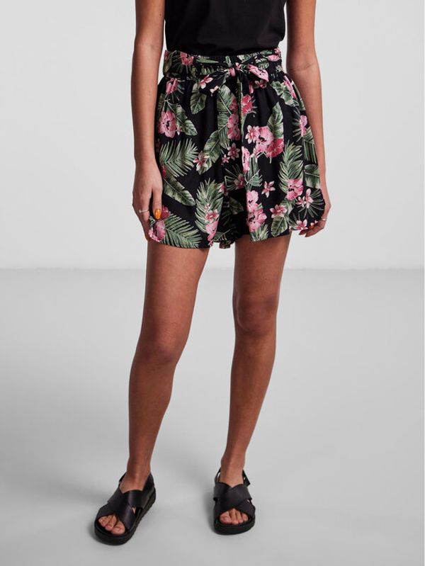 Pieces Pieces Kratke hlače 17121906 Zelena Regular Fit