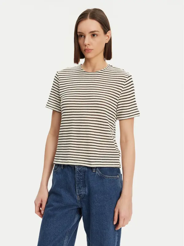 Pieces Pieces T-shirt Manilla 17155073 Écru Loose Fit