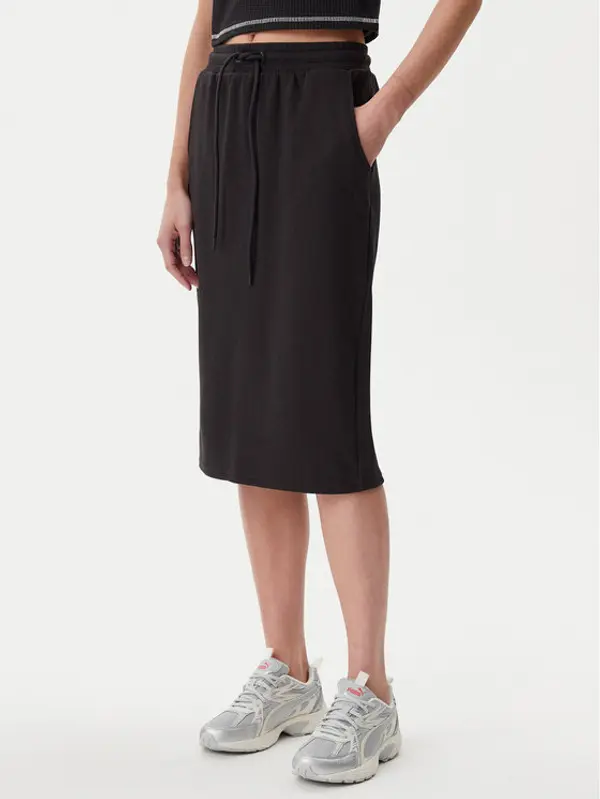 Puma Puma Midi suknja Her 685059 Crna Regular Fit