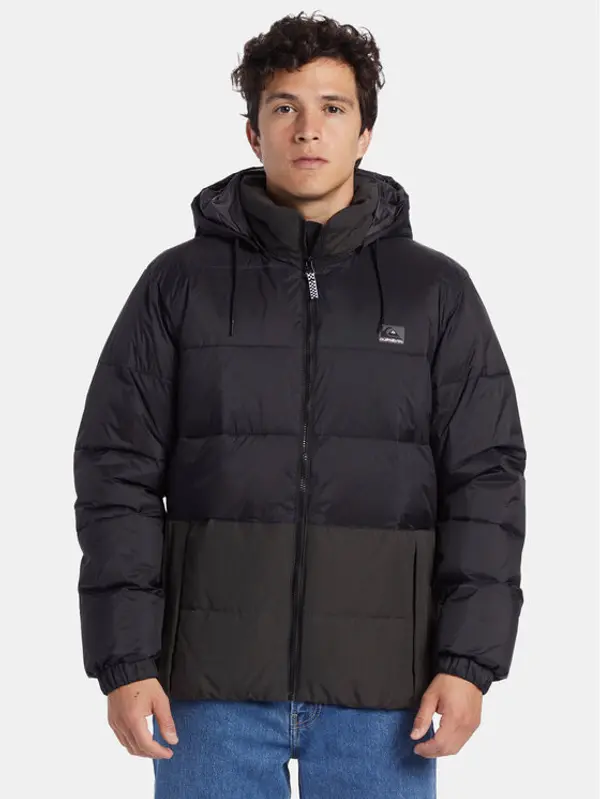 Quiksilver Quiksilver Pernata jakna Wolfs Shoulder Jckt EQYJK03990 Crna Regular Fit