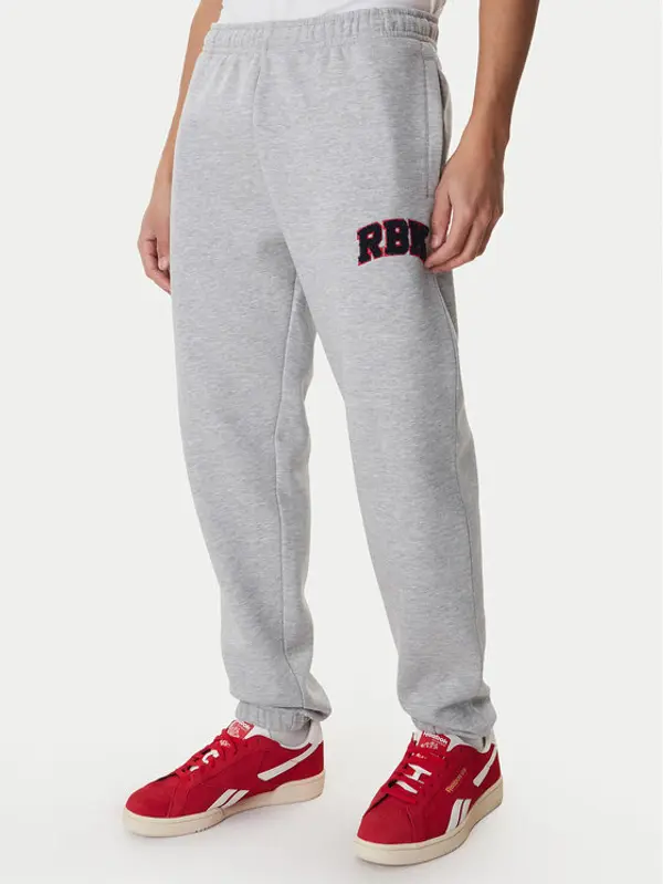Reebok Reebok Donji dio trenerke Bermingham RK25555CCM Siva Relaxed Fit