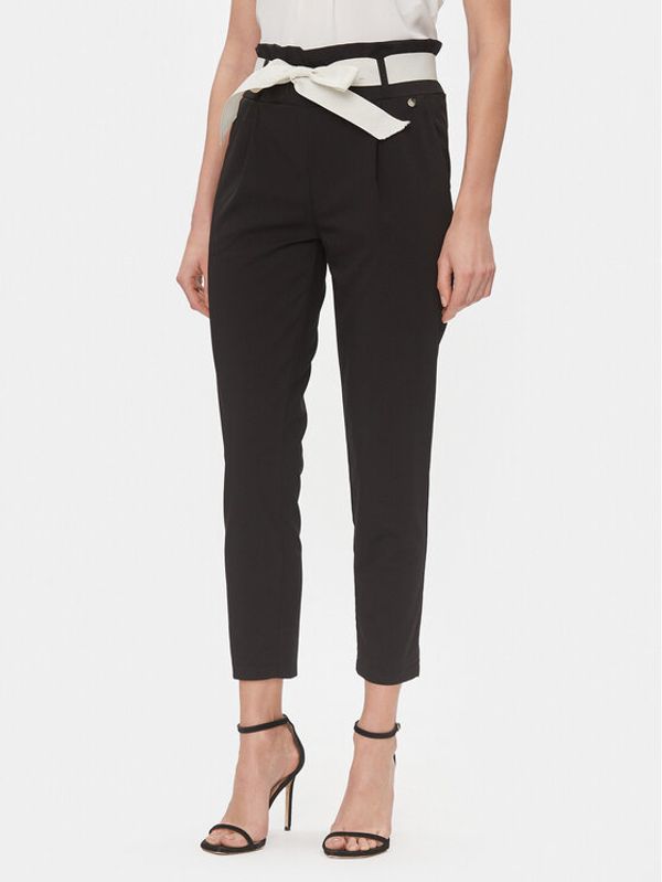 Rinascimento Rinascimento Hlače CFC0117447003 Crna Regular Fit