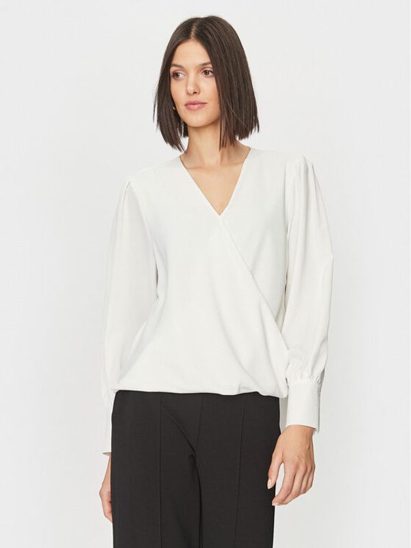 Rinascimento Rinascimento Majica CFC0115342003 Bijela Regular Fit