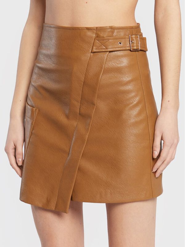 Sisley Sisley Suknja od imitacije kože 41DYL000N Smeđa Regular Fit