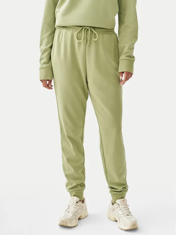 TATUUM Tatuum Donji dio trenerke Senti 1 T2420.142B Zelena Relaxed Fit