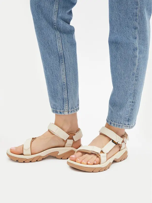 Teva Teva Sandale TERRA FI 5 UNIVERSAL 1099443 Bež