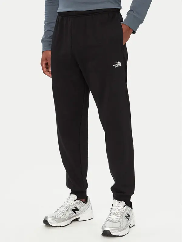 The North Face The North Face Donji dio trenerke Evolution Simple Dome NF0A8CWY Crna Regular Fit