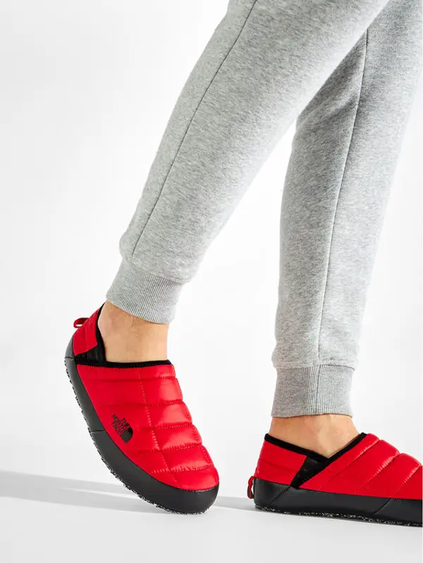 The North Face The North Face Papuče Thermoball Traction Mule V NF0A3UZNKZ31-070 Crvena
