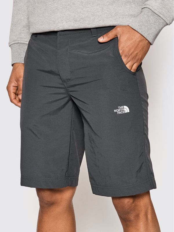 The North Face The North Face Sportske kratke hlače Tanken NF0A2S85 Siva Regular Fit