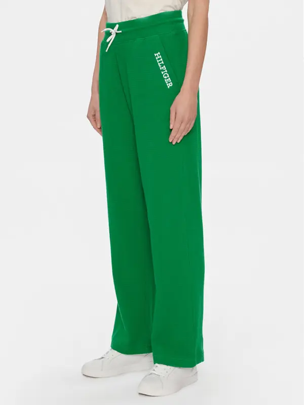 Tommy Hilfiger Tommy Hilfiger Donji dio trenerke UW0UW04946 Zelena Relaxed Fit