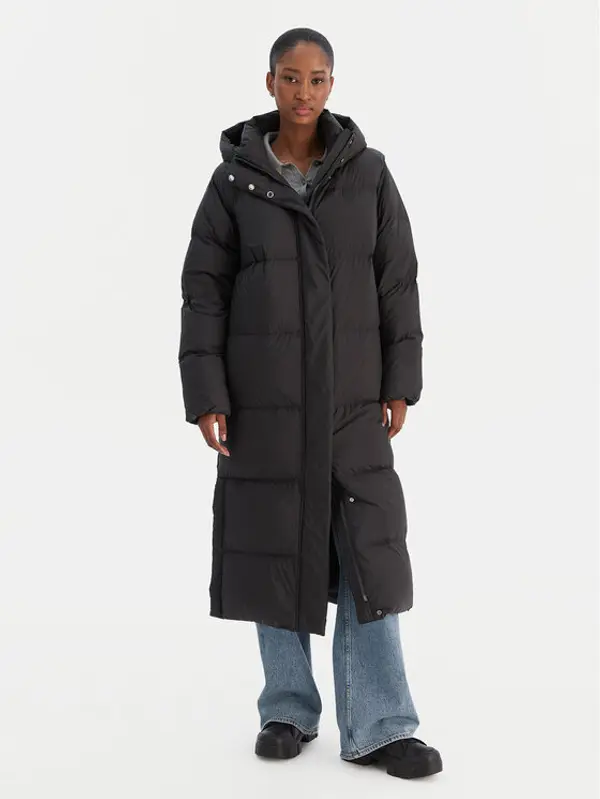 Tommy Hilfiger Tommy Hilfiger Pernata jakna Modern WW0WW46536 Crna Regular Fit