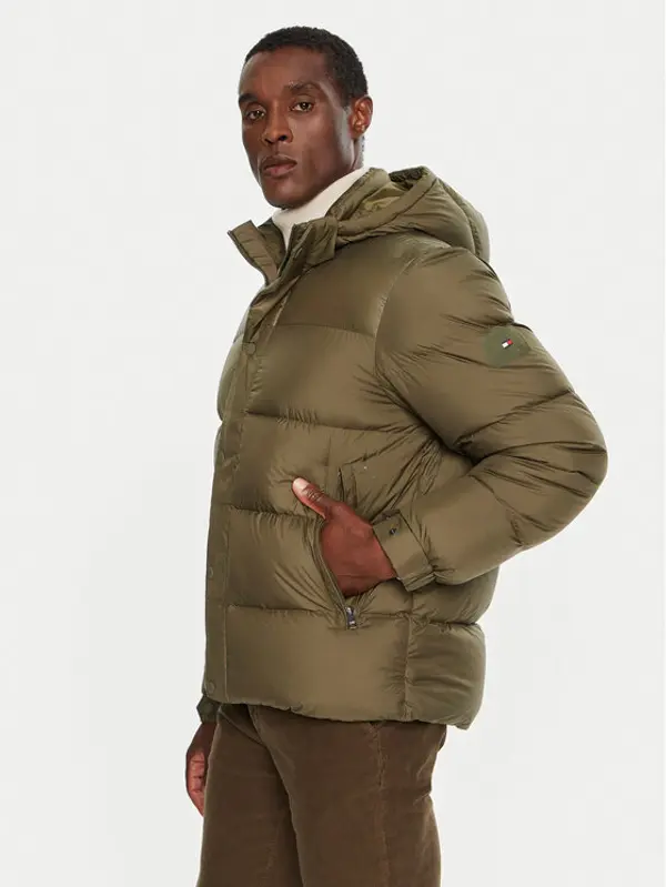Tommy Hilfiger Tommy Hilfiger Pernata jakna MW0MW36569 Zelena Regular Fit