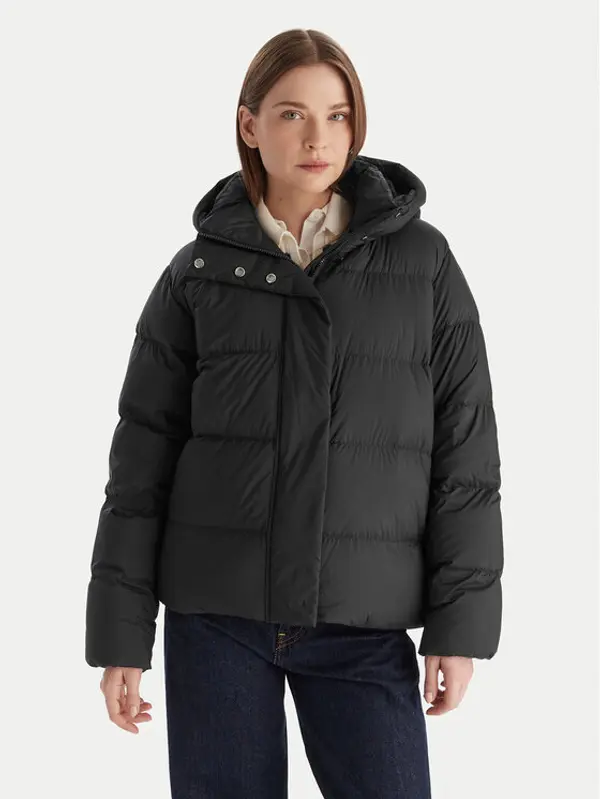 Tommy Hilfiger Tommy Hilfiger Pernata jakna WW0WW45739 Crna Regular Fit