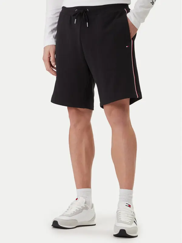 Tommy Hilfiger Tommy Hilfiger Sportske kratke hlače Global Stripe MW0MW42883 Crna Regular Fit