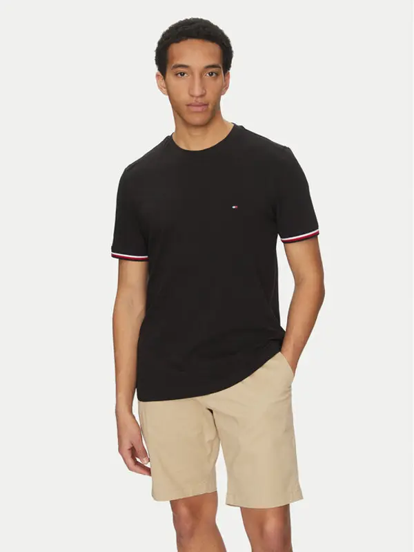Tommy Hilfiger Tommy Hilfiger T-shirt Global Stripe MW0MW38630 Crna Regular Fit
