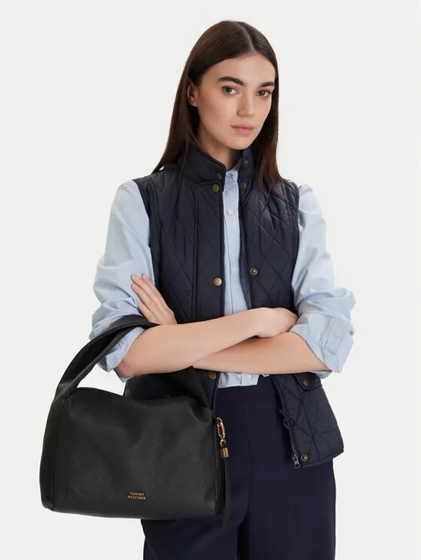 Tommy Hilfiger Tommy Hilfiger Torbica City Leather Shoulder Bag AW0AW18152 Crna