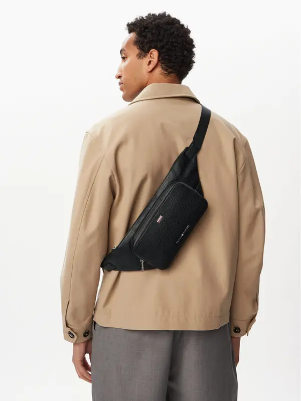 Tommy Hilfiger Tommy Hilfiger Torbica oko struka﻿ Th Central Bumbag AM0AM14437 Crna