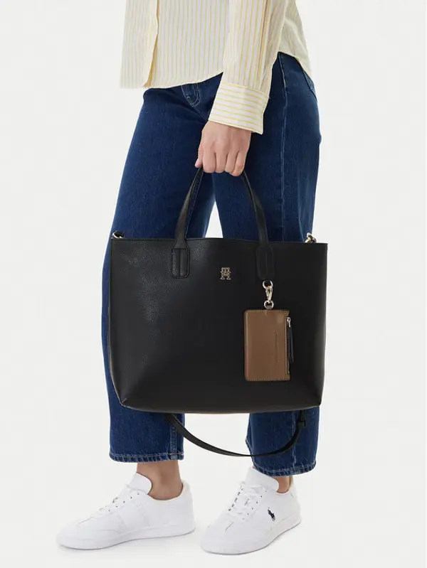 Tommy Hilfiger Tommy Hilfiger Torbica Th Icon Satchel AW0AW18122 Crna