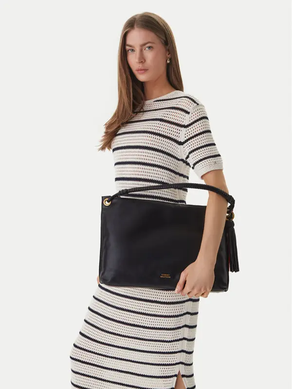 Tommy Hilfiger Tommy Hilfiger Torbica Th Statement Leather Bag AW0AW18621 Crna