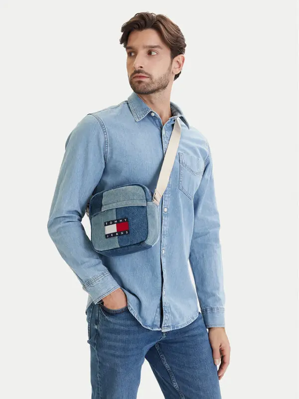 Tommy Jeans Tommy Jeans Crossover torbica Tjm Denim Patchwork Reporter AM0AM14287 Plava