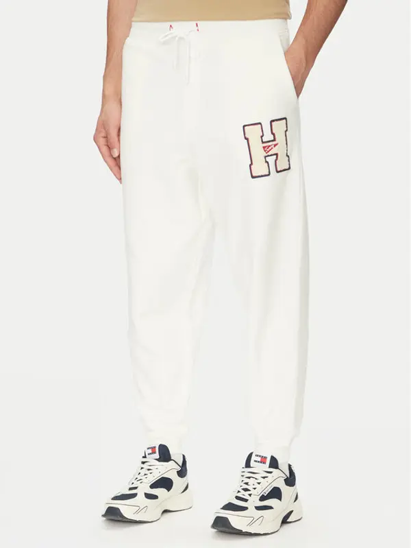 Tommy Jeans Tommy Jeans Donji dio trenerke Towel Patch DM0DM21277 Écru Regular Fit